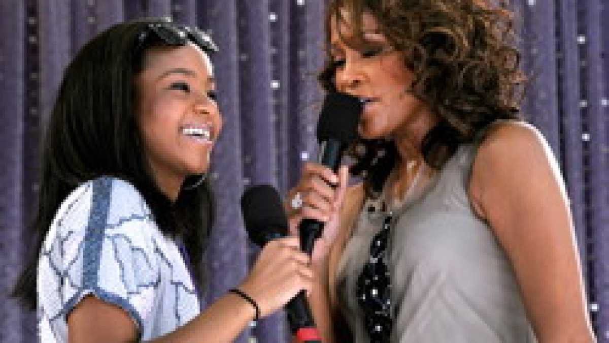 Immagine di Il matriarcato soul ha perduto Whitney, ora riacciuffi almeno sua figlia