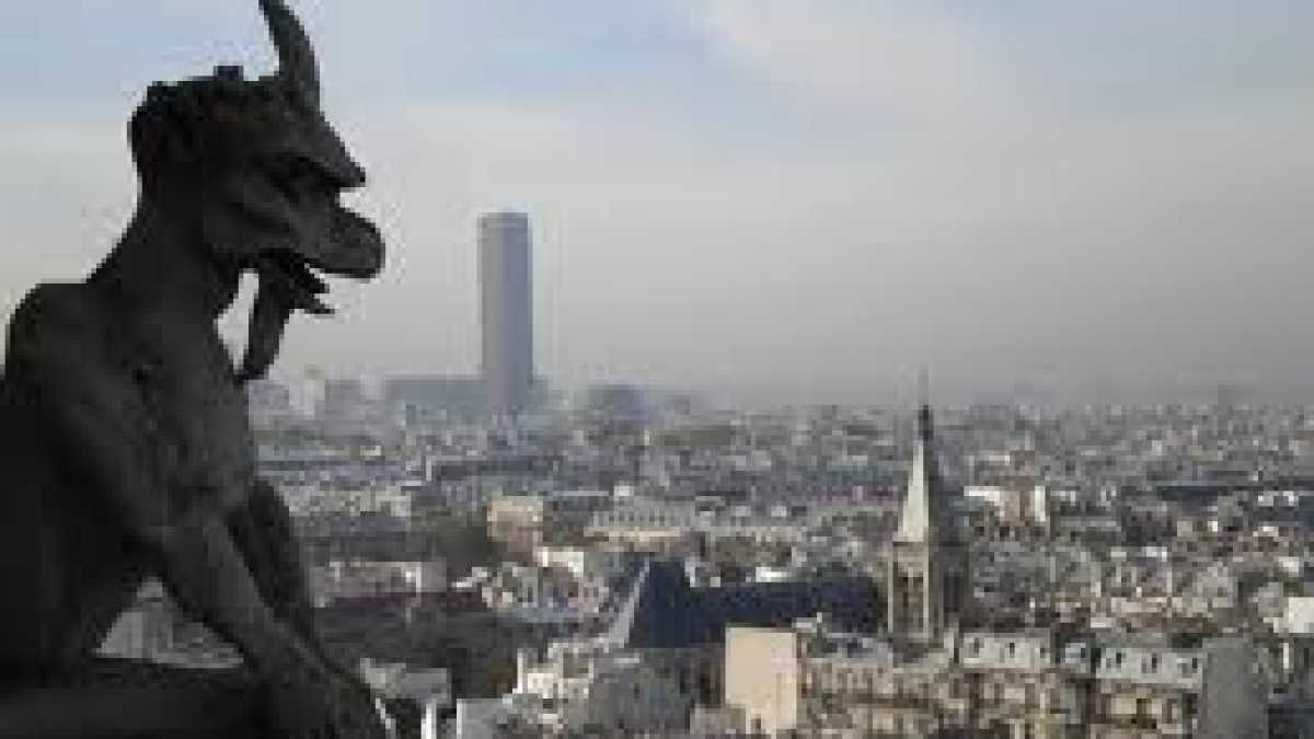 Immagine di L’educazione all’apocalisse del suicida a Notre Dame