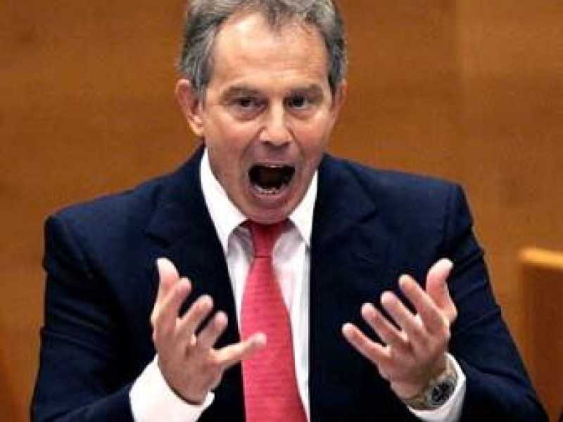 Se vuoi vincere, devi avere i media dalla tua. La gran difesa di Tony Blair