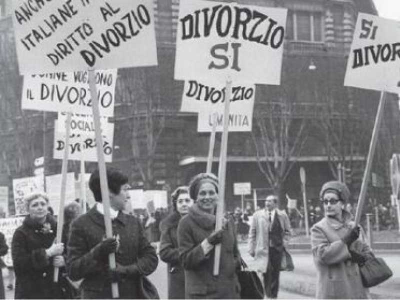 Il divorzio quarant’anni dopo: rifarsi una famiglia e disfare la famiglia
