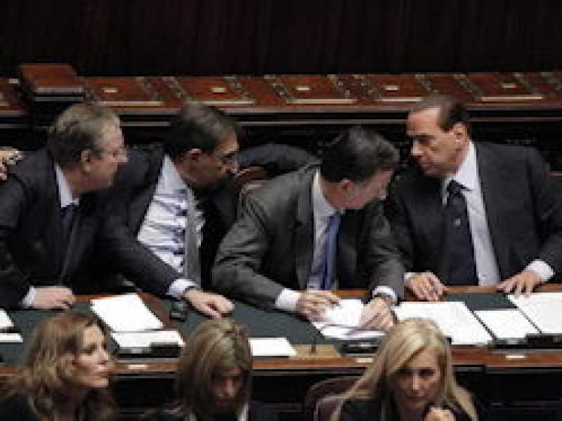 Aria di separazione tra berlusconiani ed ex An nel Partito dei confusi