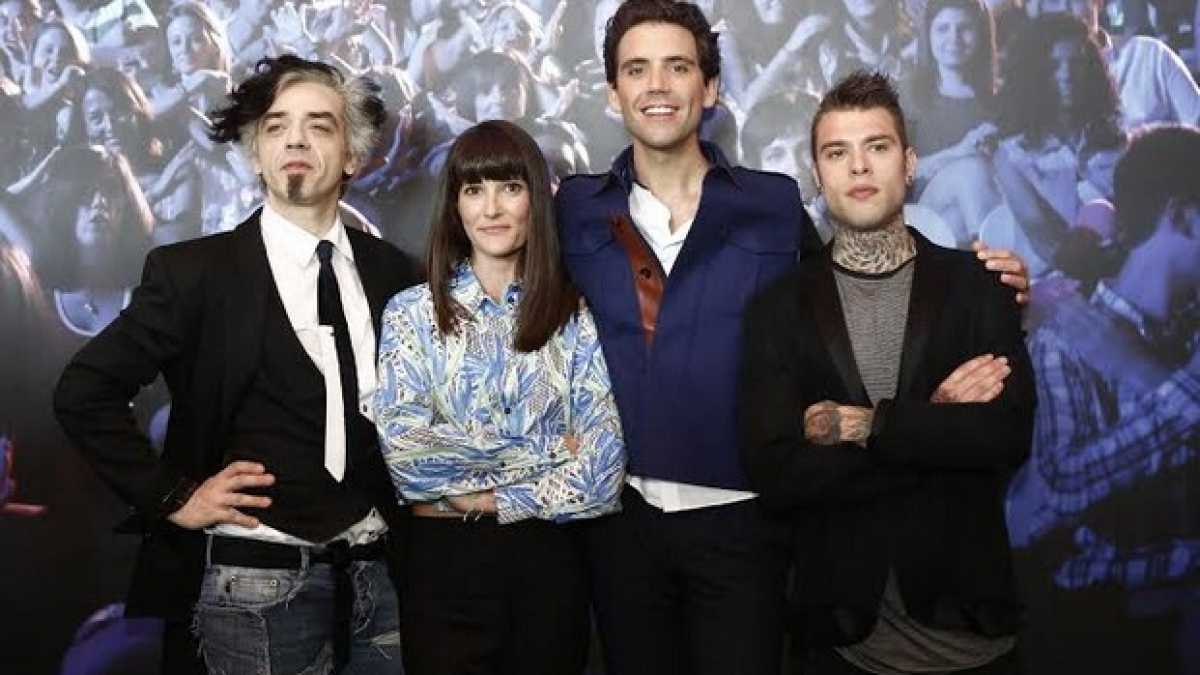 Immagine di Squadra che vince si cambia, per vincere meglio. “X Factor” oggi fa così