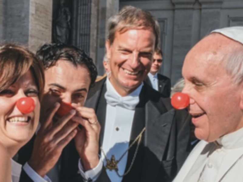 Il prete di cielle che ama Francesco e tenta di spiegarcelo