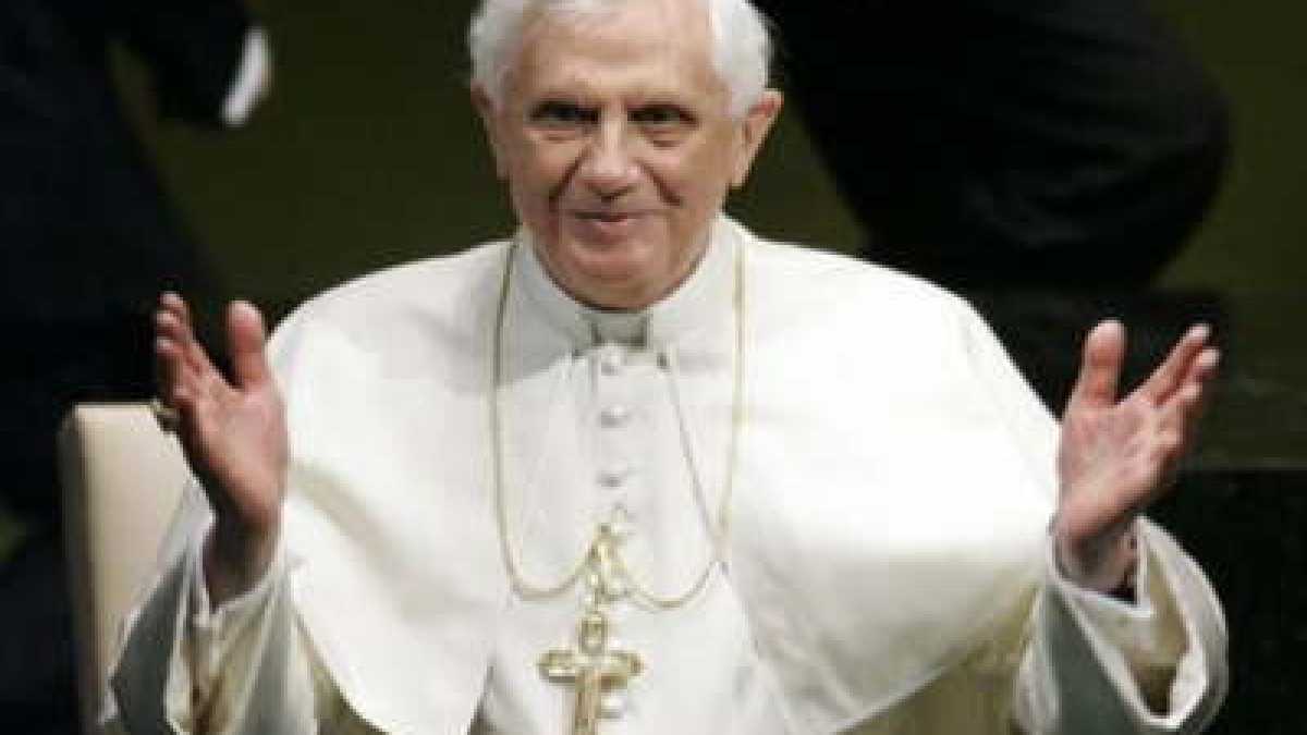 Immagine di Perché le lezioni di Ratzinger non possono essere capite senza il confronto con il dottor Le Goff