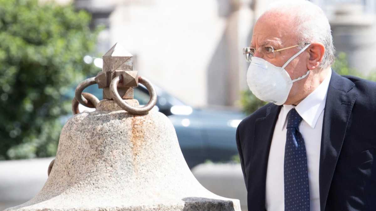 Immagine di Il decisionismo di De Luca e il Covid-19 al Billionaire