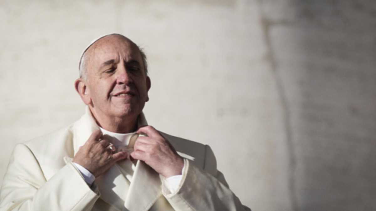 Immagine di I “preti” che parlano solo di divorzio e altri sassolini che il Papa s’è tolto
