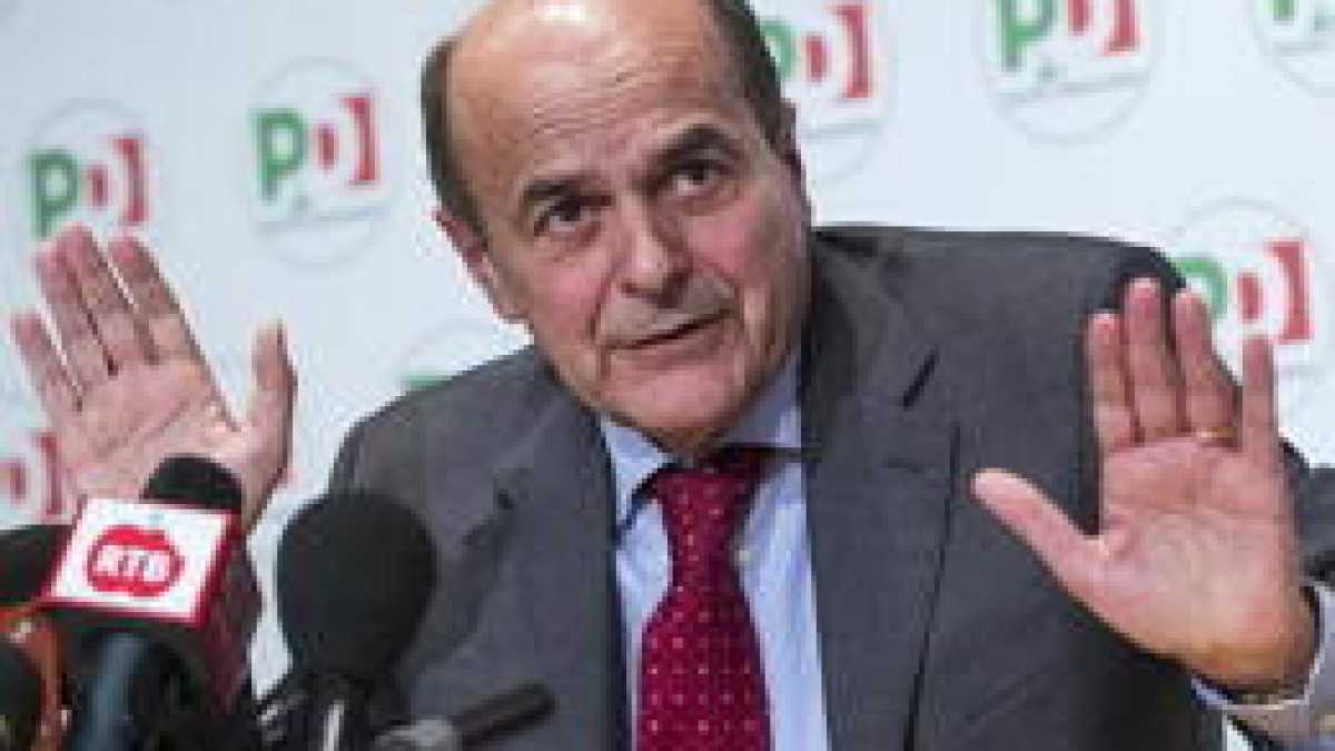 Immagine di Così Bersani scopre che il governo nasce solo da un patto con il Caimano