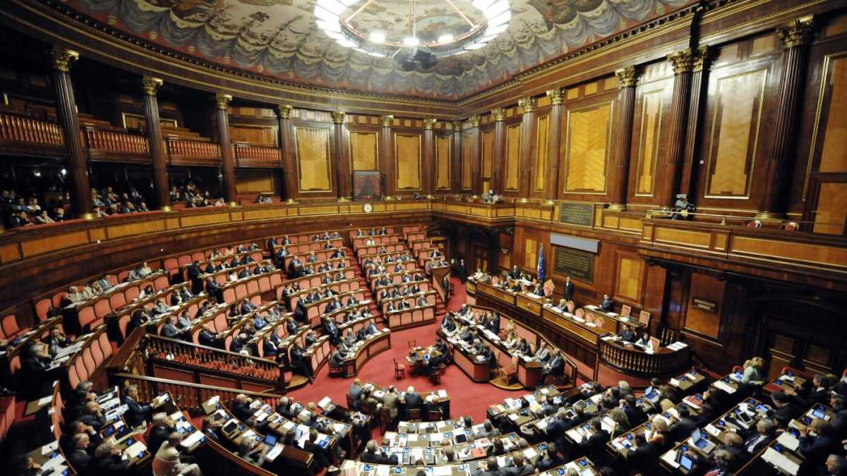 Immagine di Il Senato approva il bilancio 2013-2014: risparmiati 75,5 milioni di euro
