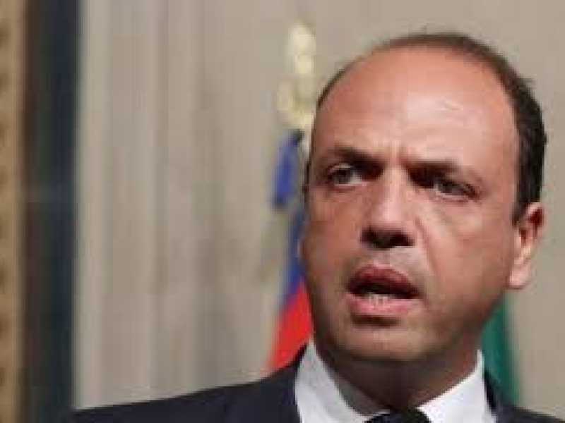 La democrazia e la destra
