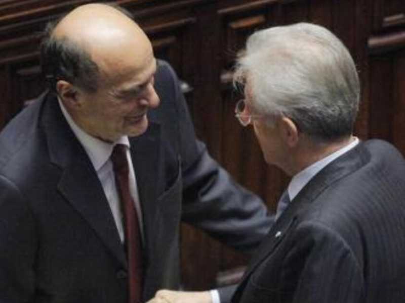 Bersani fa scouting col loden