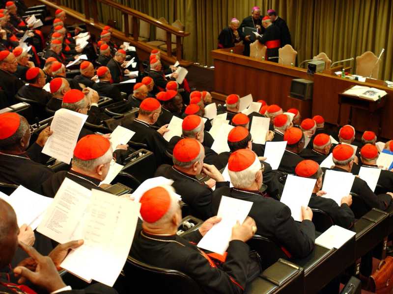 Verso un “Vaticano III”