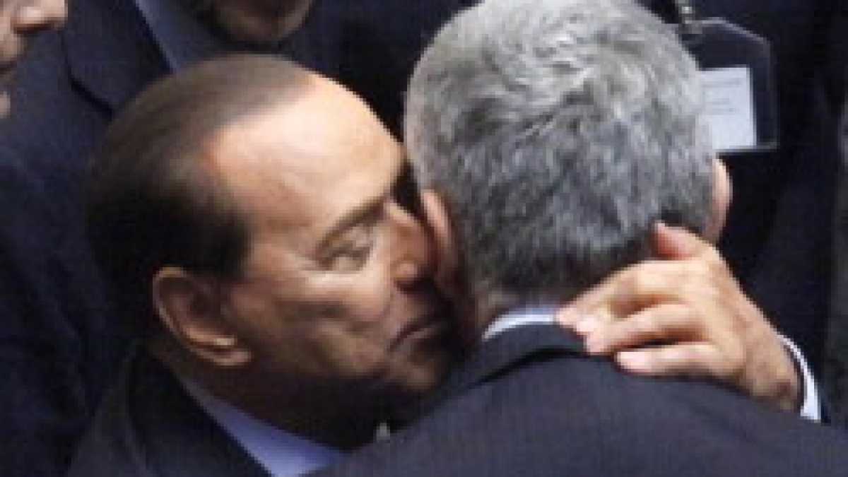Immagine di Tutte le trame di Berlusconi e Casini