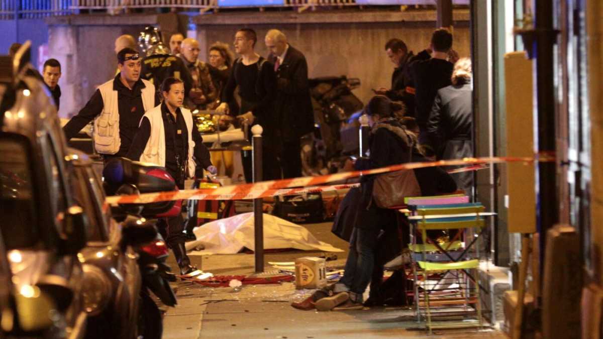 Immagine di Sparatorie, esplosioni e ostaggi, terrore a Parigi
