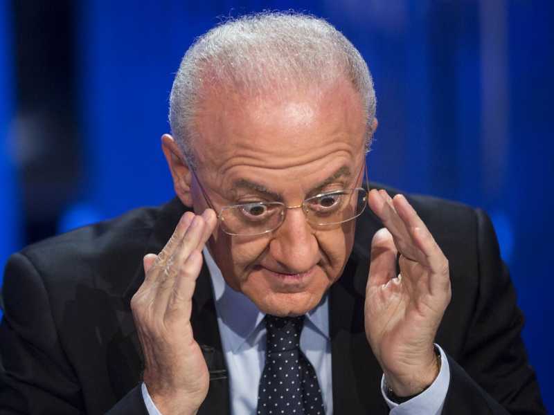 Il governatore della Campania Vincenzo De Luca (foto LaPresse)