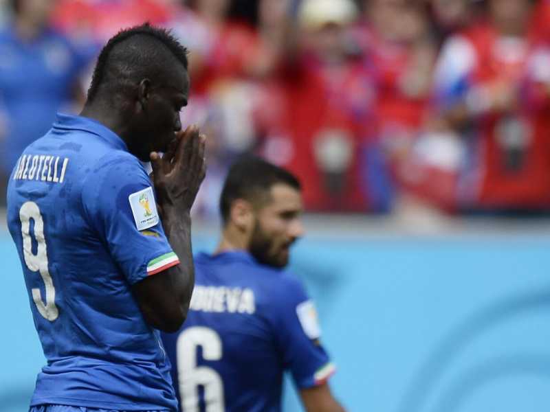 L'Italia fatica contro la Costa Rica. Nel secondo tempo entra Cassano