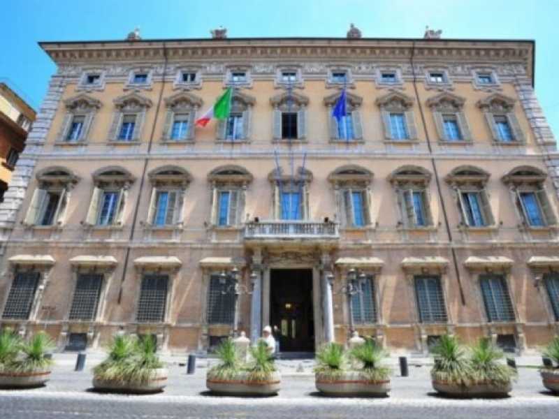 Depositati gli emendamenti a ddl riforme costituzionali: ecco come potrebbe cambiare il Senato