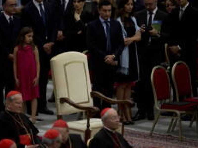 Come si comanda la chiesa secondo Bergoglio