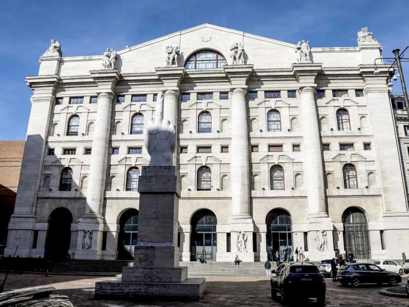 Il governo si dà i superpoteri sulla Borsa