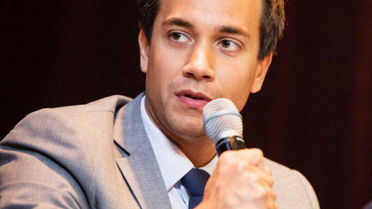 Immagine di Le dimissioni di Pierre Person