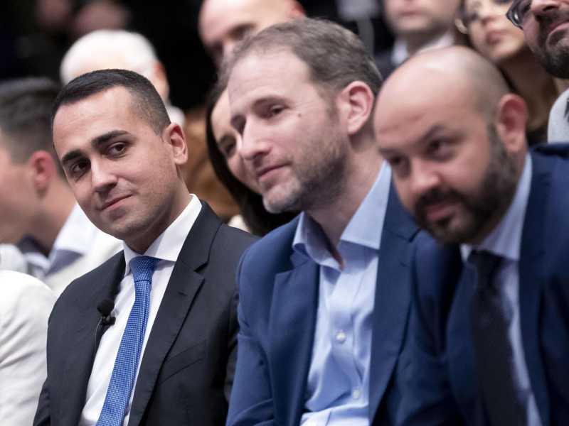 "Sta con i casaleggesi o con gli scissionisti?" Nel M5s lo strano caso di mister Dettori