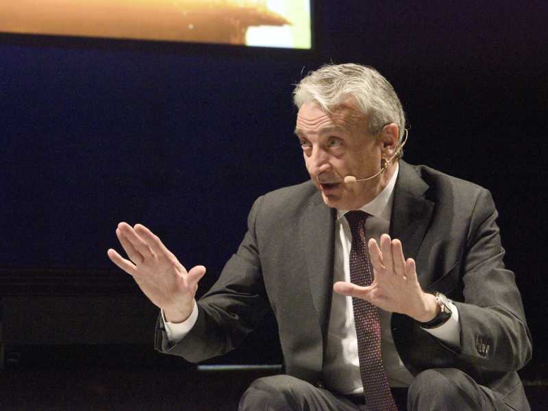 "Basta piagnoni. Rispettare il coprifuoco, collaborare con il governo". Parla Pasini