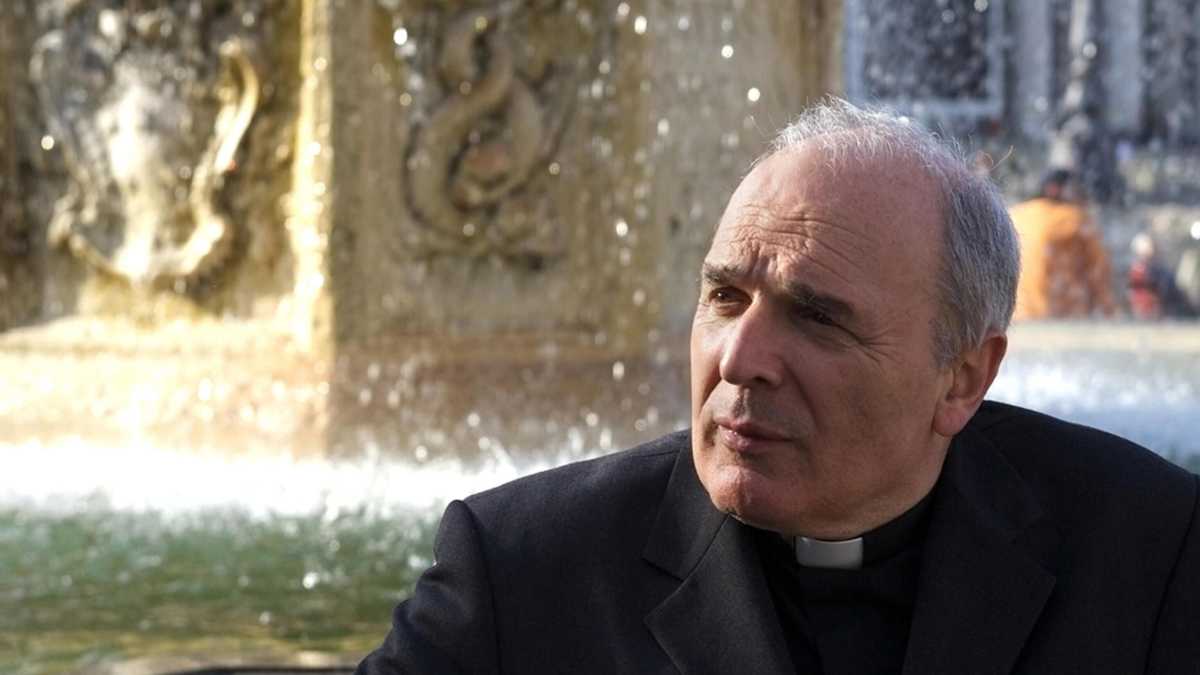 Immagine di Camisasca: "La prassi pastorale della Chiesa sugli omosessuali è già cambiata, e non da ieri"