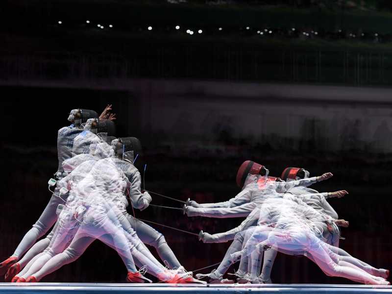 Un&rsquo;immagine della semifinale del fioretto femminile ai Giochi olimpici di Rio 2016 tra Di Francisca e Boubakri (foto LaPresse)