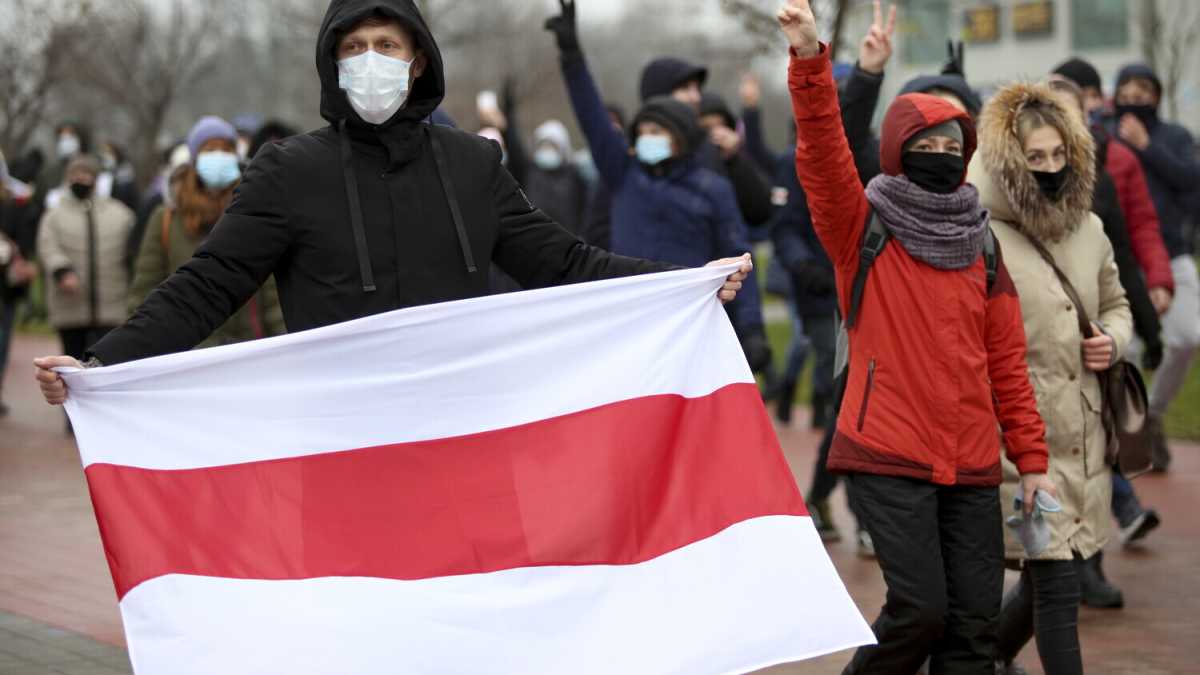 Immagine di Dalle proteste sta nascendo una nuova Bielorussia. Parla Markielau
