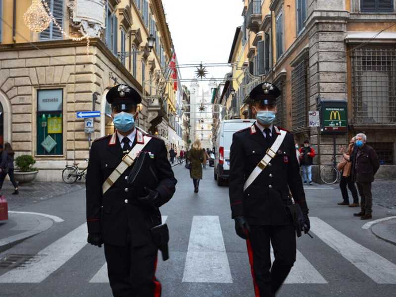 Favorisca il patentino d'immunità