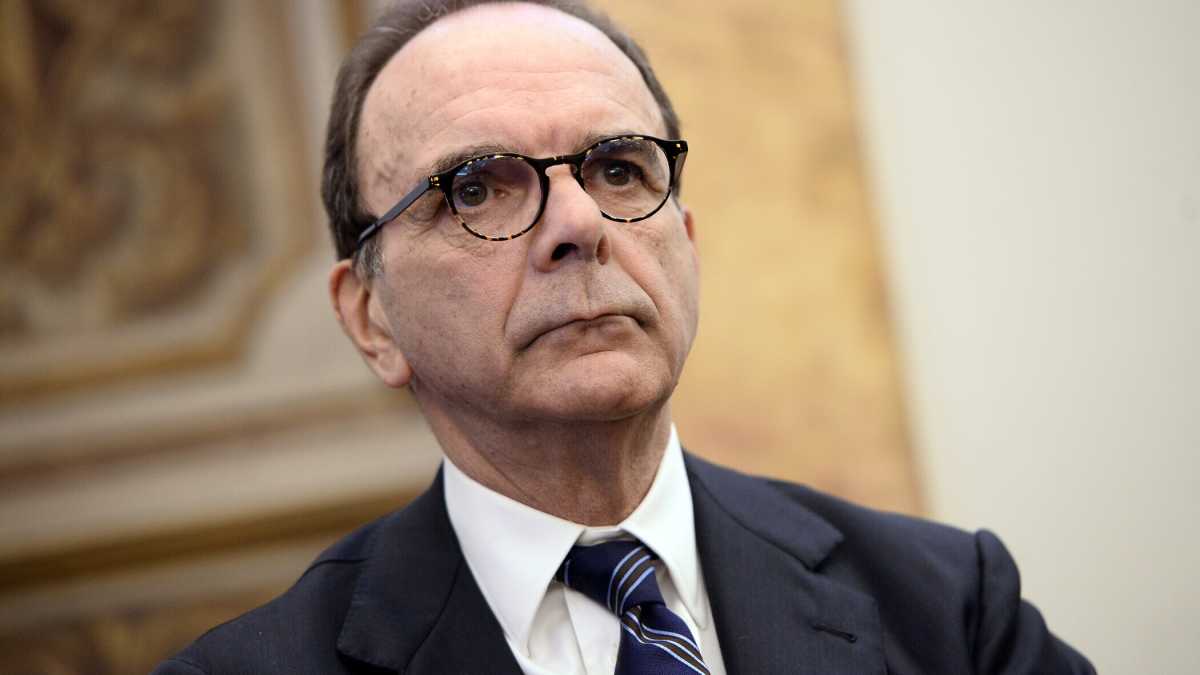 Immagine di Parisi lascia la regione Lazio: "Torno al mio lavoro"