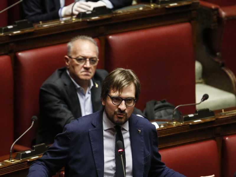 Salvini manda Guidesi e Locatelli a puntellare Fontana in Lombardia