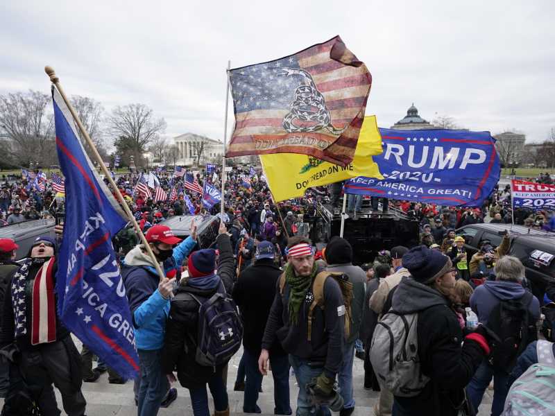 Quando la piazza sventola bandiere sbagliate: non solo la Georgia a Capitol Hill