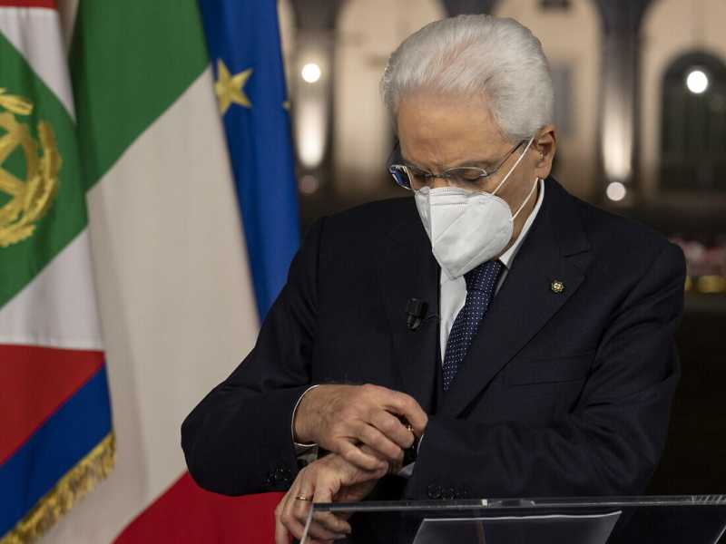 Crisi, Mattarella dice che la ricreazione è finita: prima di tutto si pensi al Recovery