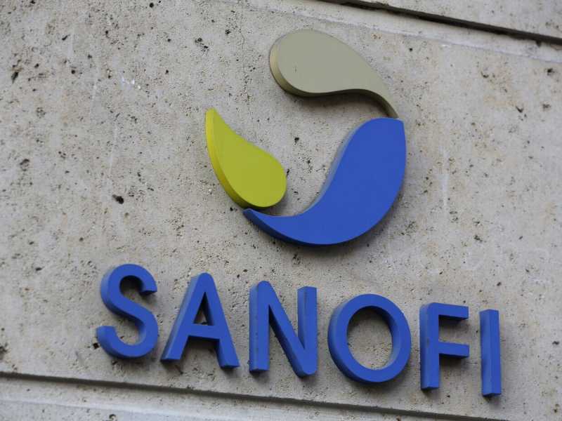 Cosa è successo a Sanofi, rimasta sei mesi indietro nella corsa al vaccino