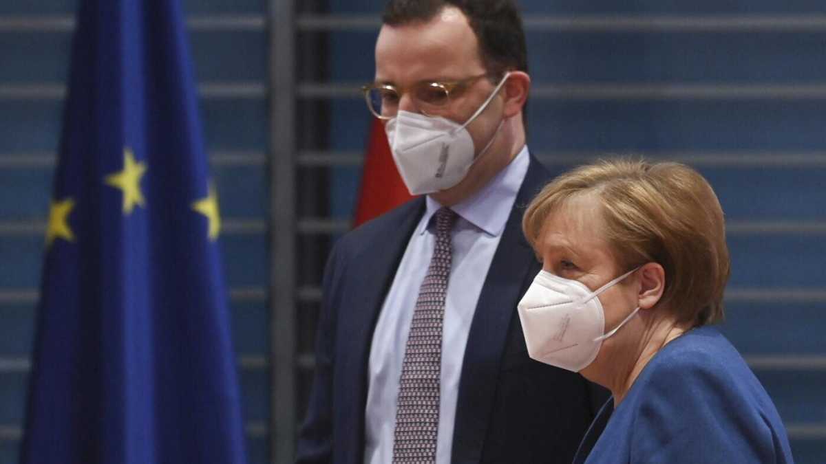 Immagine di Attrezzarsi per la chiusura lunga, la strada di Johnson e Merkel