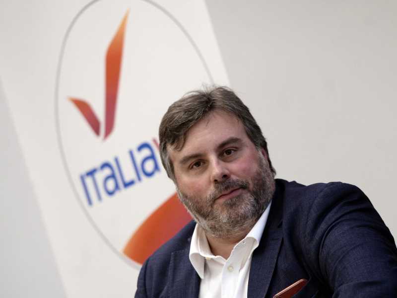 Crisi e governi del futuro. Nobili (Iv) ci dice perché la Lega deve smarcarsi da FdI sul voto anticipato