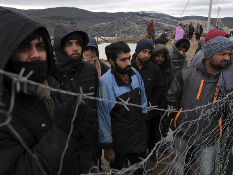 I migranti di Lipa e il “sodalizio illegale” fra Italia, Slovenia e Croazia