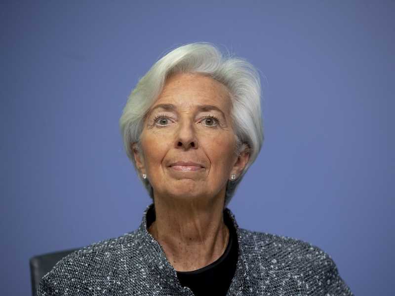 Lagarde incalza i governi: "Avanti con i piani del Recovery"