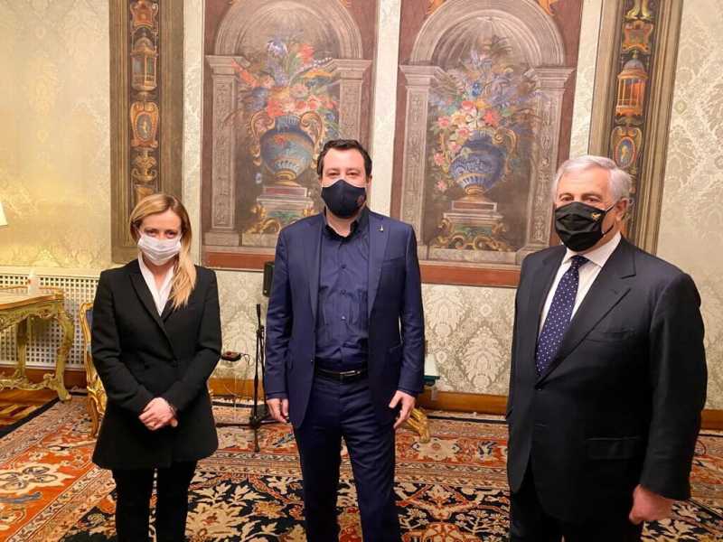 Salvini, Meloni e Tajani da Mattarella: "Parlamento non in grado di lavorare"