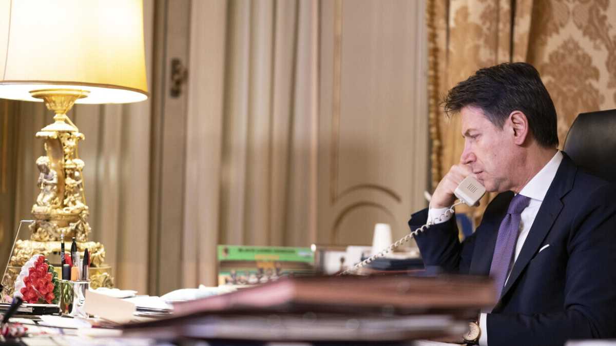 Immagine di Il premier Conte si dimetterà domani. Cdm convocato alle 9 del mattino