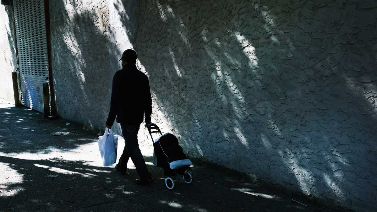 Immagine di Più poveri e più uguali: la scomoda verità che Oxfam non dice