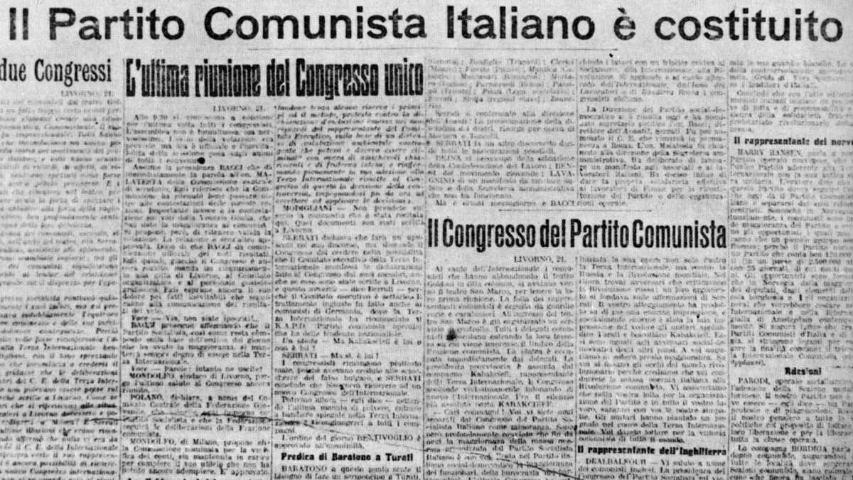 Immagine di Il ferroviere con la bandiera rossa e il treno in partenza verso l’avvenire
