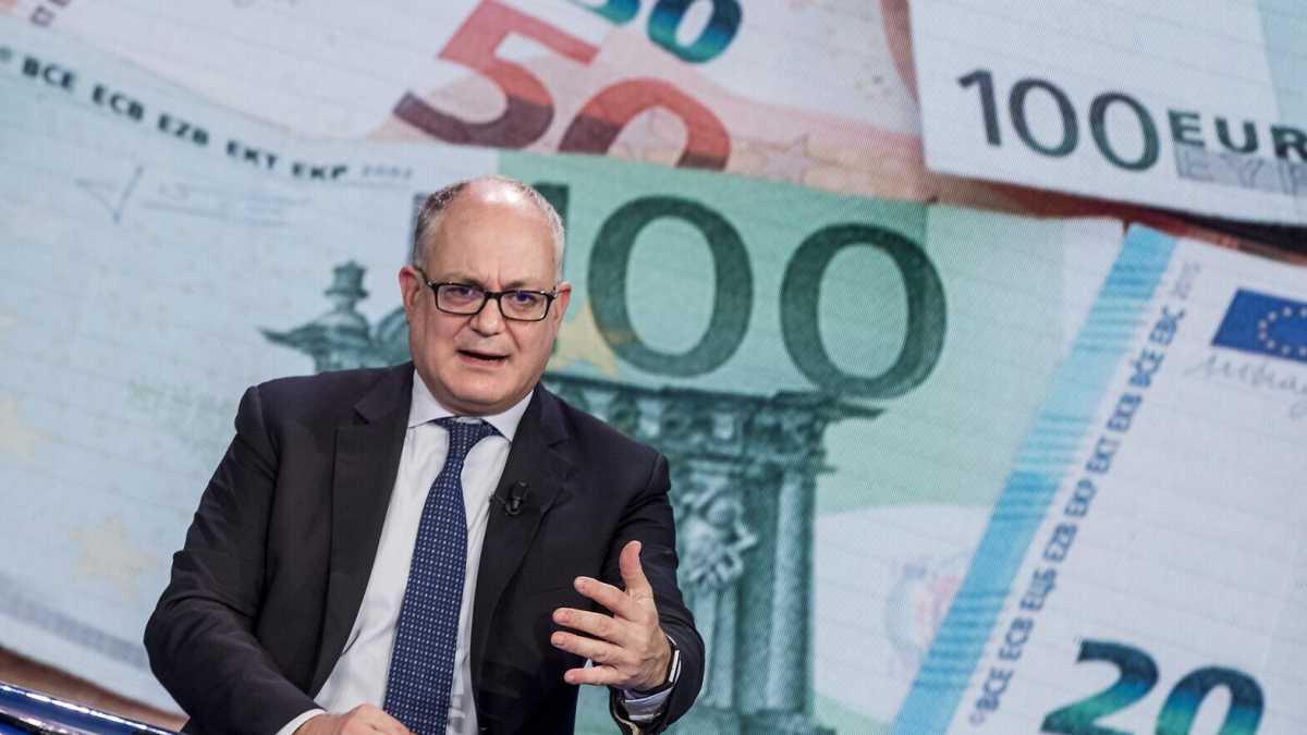 Immagine di Perché Bonomi vuole ancora Gualtieri al Mef