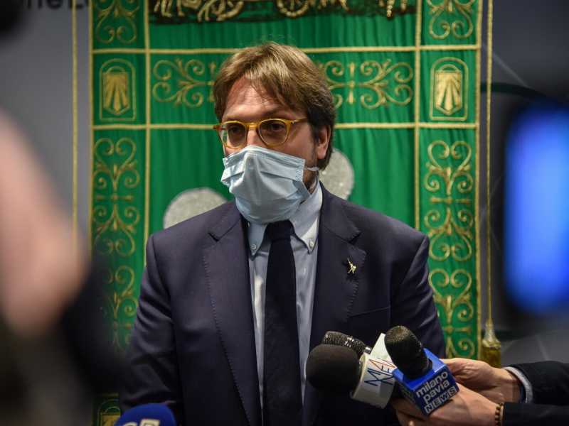 L'assessore allo Sviluppo economico della regione Lombardia, Guido Guidesi (Ansa)