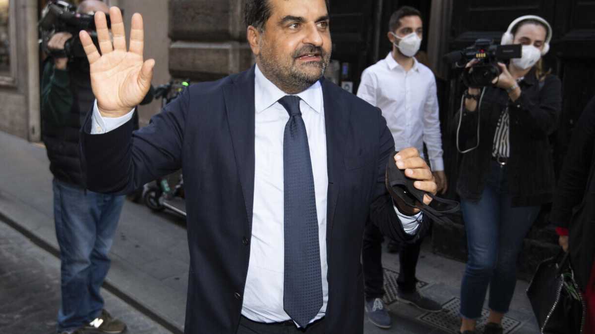 Immagine di Fatti e fattoidi attorno al “Sistema” di Sallusti e Palamara