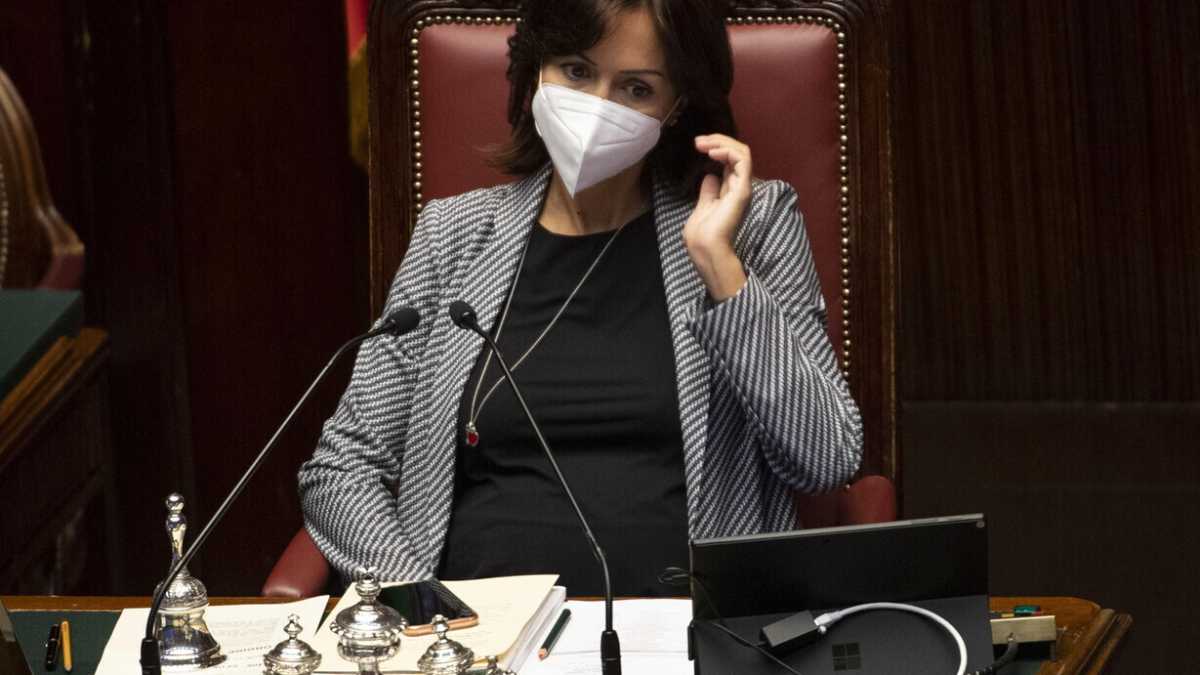 Immagine di La destra e Draghi. La versione di Mara Carfagna