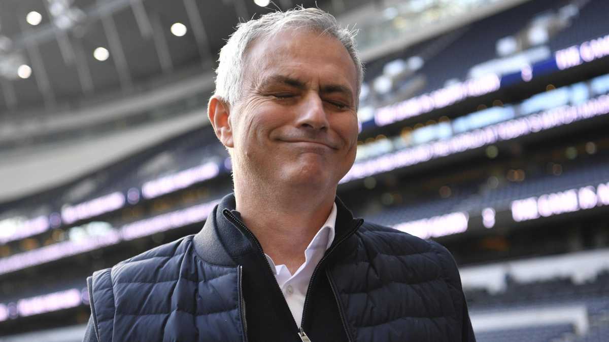 Immagine di Un brindisi a Mou, che rende più simpatici persino gli astemi