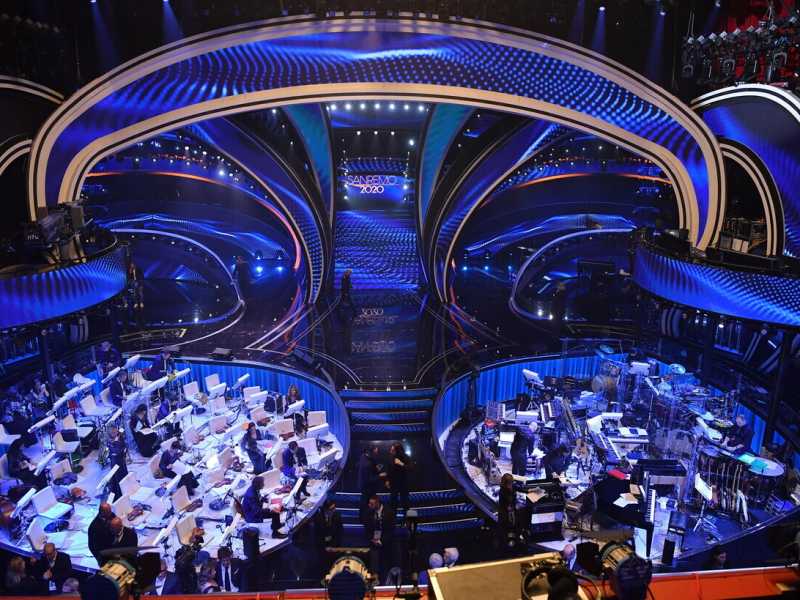 L'interno del teatro Ariston durante il Festival di Sanremo dello scorso anno (foto Ansa)