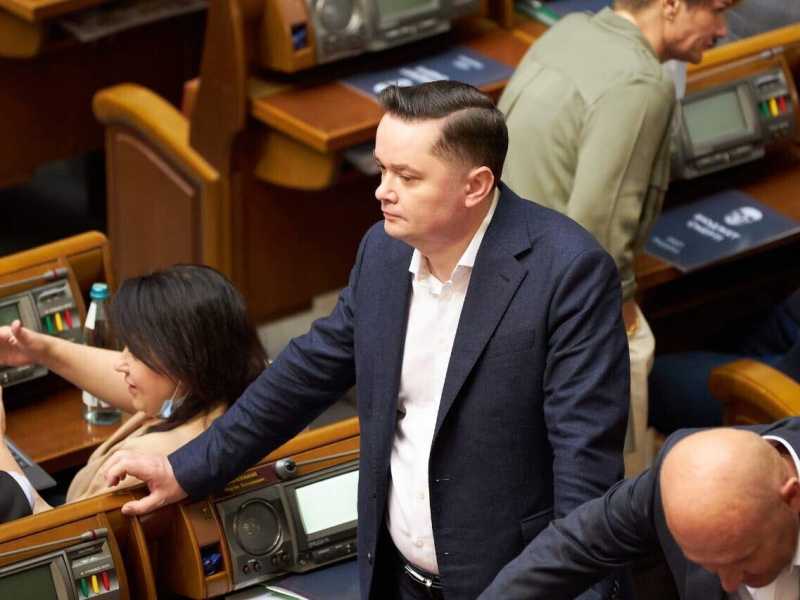 "La Russia ha trasformato i media in un'arma contro le democrazie". Parla il deputato ucraino Zablotskyy