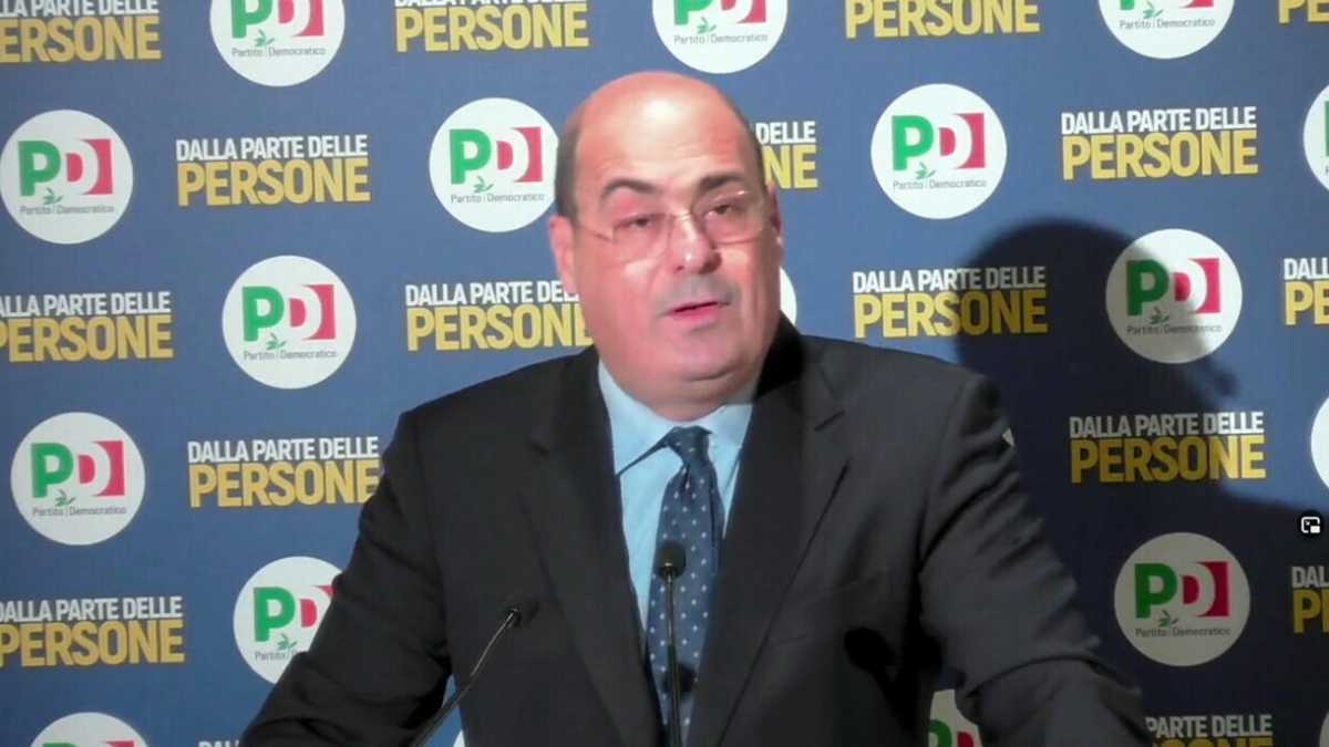 Immagine di L'ira delle donne del Pd: "Nessuna ministra. Persino Berlusconi ha fatto meglio di noi"